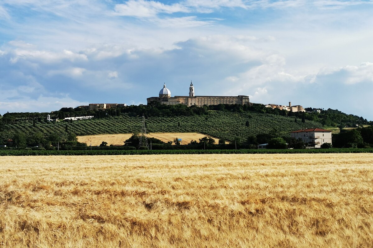 Le Marche – parte 1. Dalle colline all’Adriatico: il filo del viaggio (Loreto e Recanati)